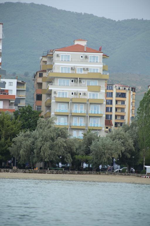 Hotel Pogradeci Exterior foto