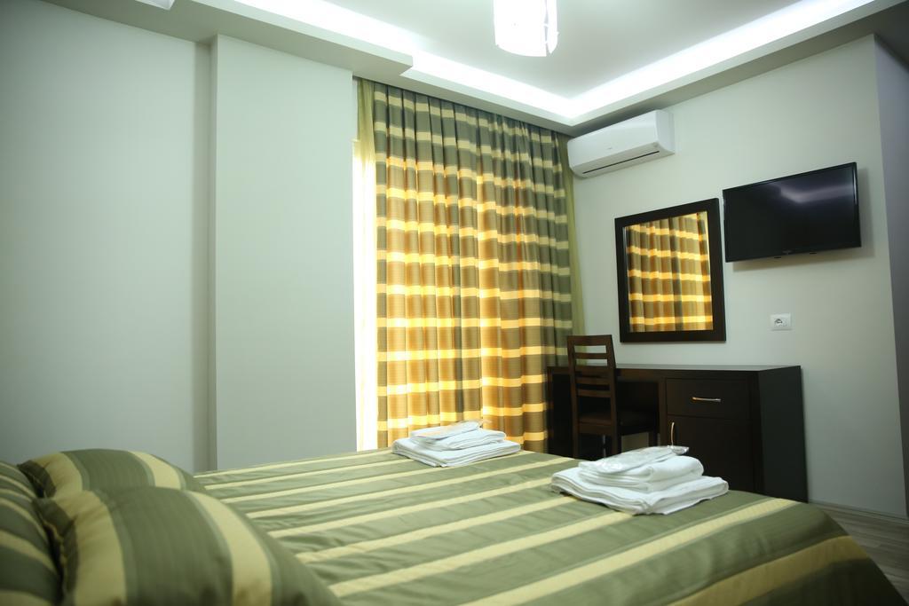 Hotel Pogradeci Cameră foto